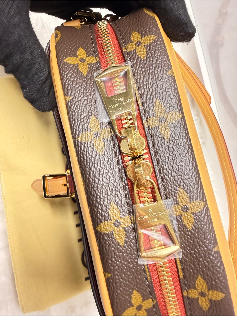 LOUIS VUITTON-Deauville Mini w/ Detachable Strap Monogram Canvas-Microchip EO:16 - Picture 6 of 16